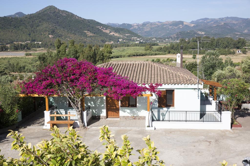 La Corte Degli Ulivi Cardedu Luaran gambar